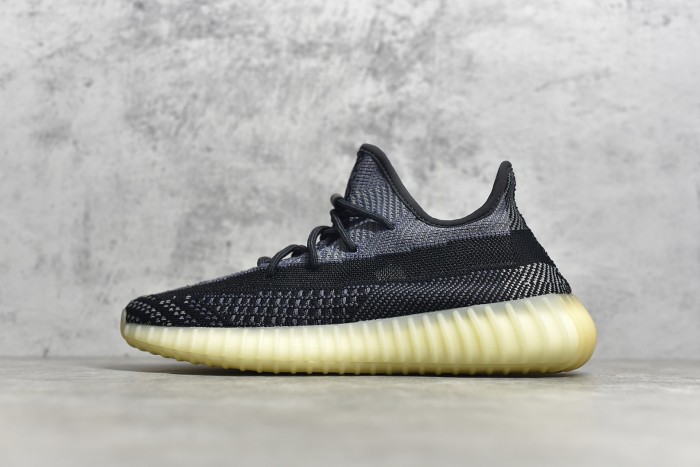 Yeezy 350 V2 “Carbon” FZ5000