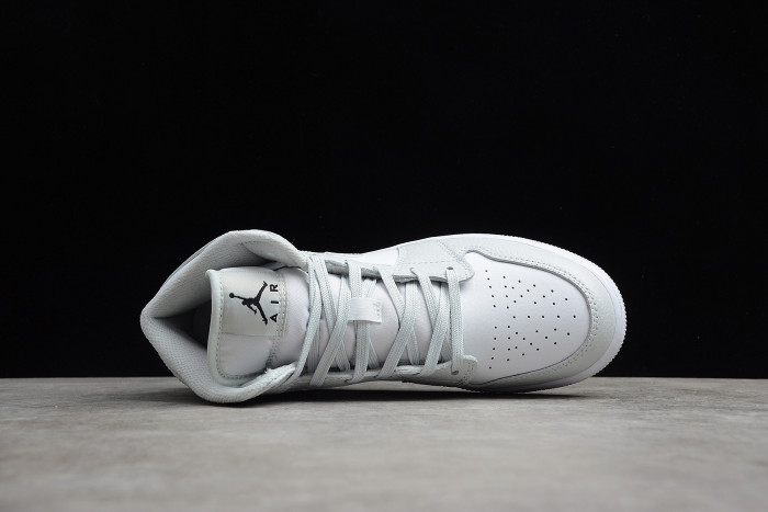 Air Jordan 1 Mid Grey Camo White Photon Dust DD3235-100