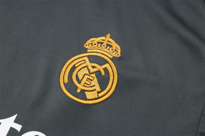 Real Madrid Training Jersey 23/24