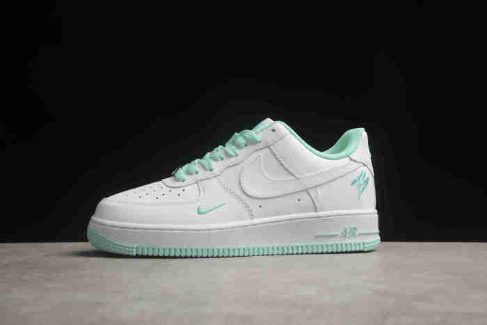 Air Force 1 07 Low White Green PF9055-774
