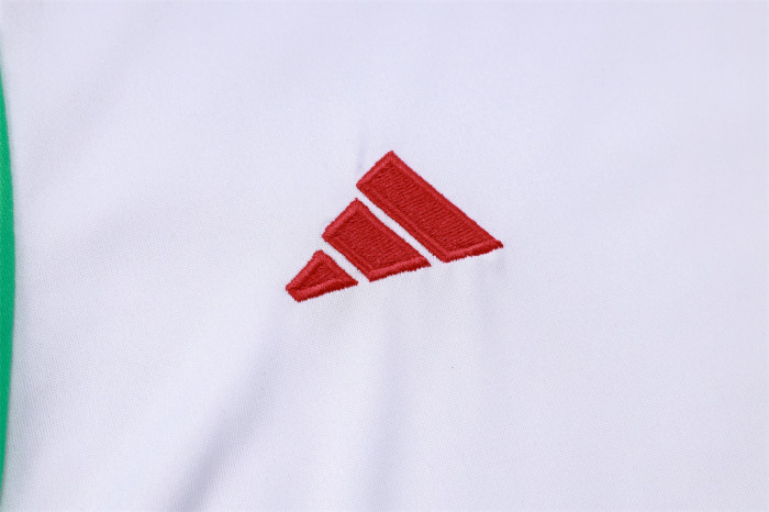 Manchester United Training Jersey 23/24