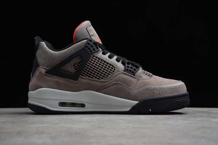 Air Jordan 4 “Taupe Haze” DB0732-200