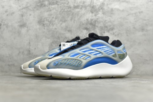 Yeezy Boost 700 V3 Arzare G54850