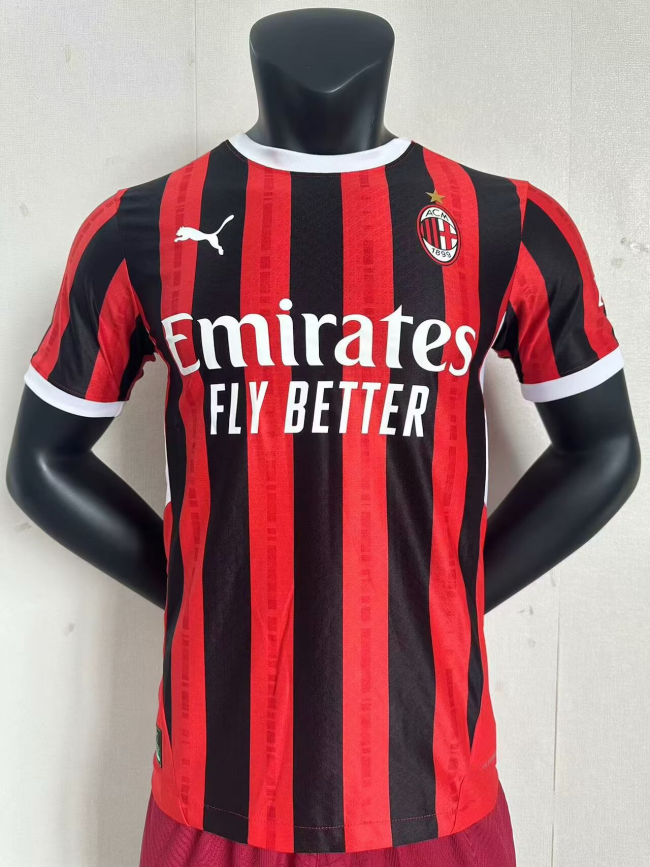 AC Milan Home Man Player Jersey 24/25