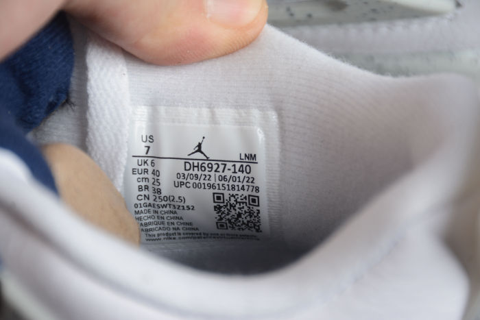 Air Jordan 4 Retro 'Midnight Navy' DH6927-140