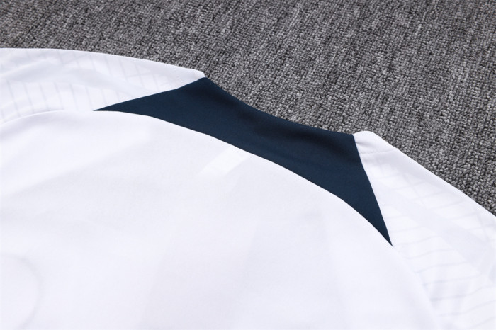 Paris Saint-Germain Training Jersey 23/24