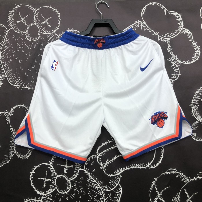 New York Knicks Game-Used White Shorts  18/19 Season