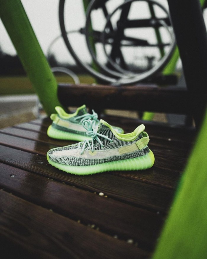 Yeezy Boost 350 V2 “Marsh” FX9033