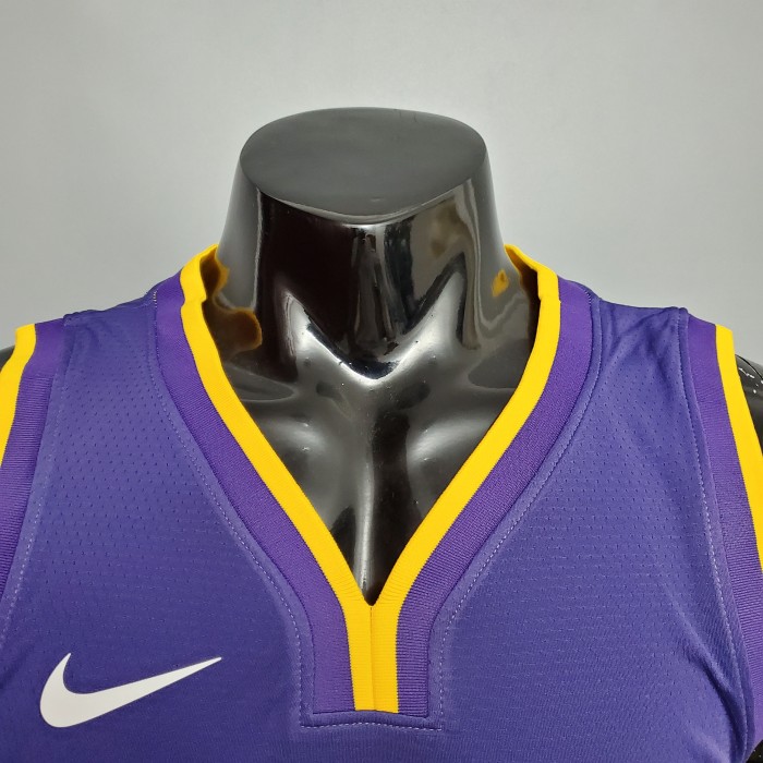 LeBron James Los Angeles Lakers 2020/21 Swingman Jersey Purple