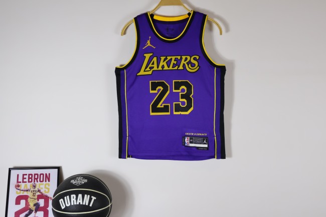 Los Angeles Lakers Kids Jersey Black Statement Edition 22/23 NO.23 JAMES