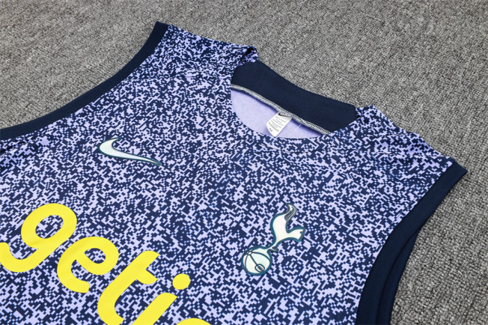 Tottenham Hotspur Training Jersey 23/24