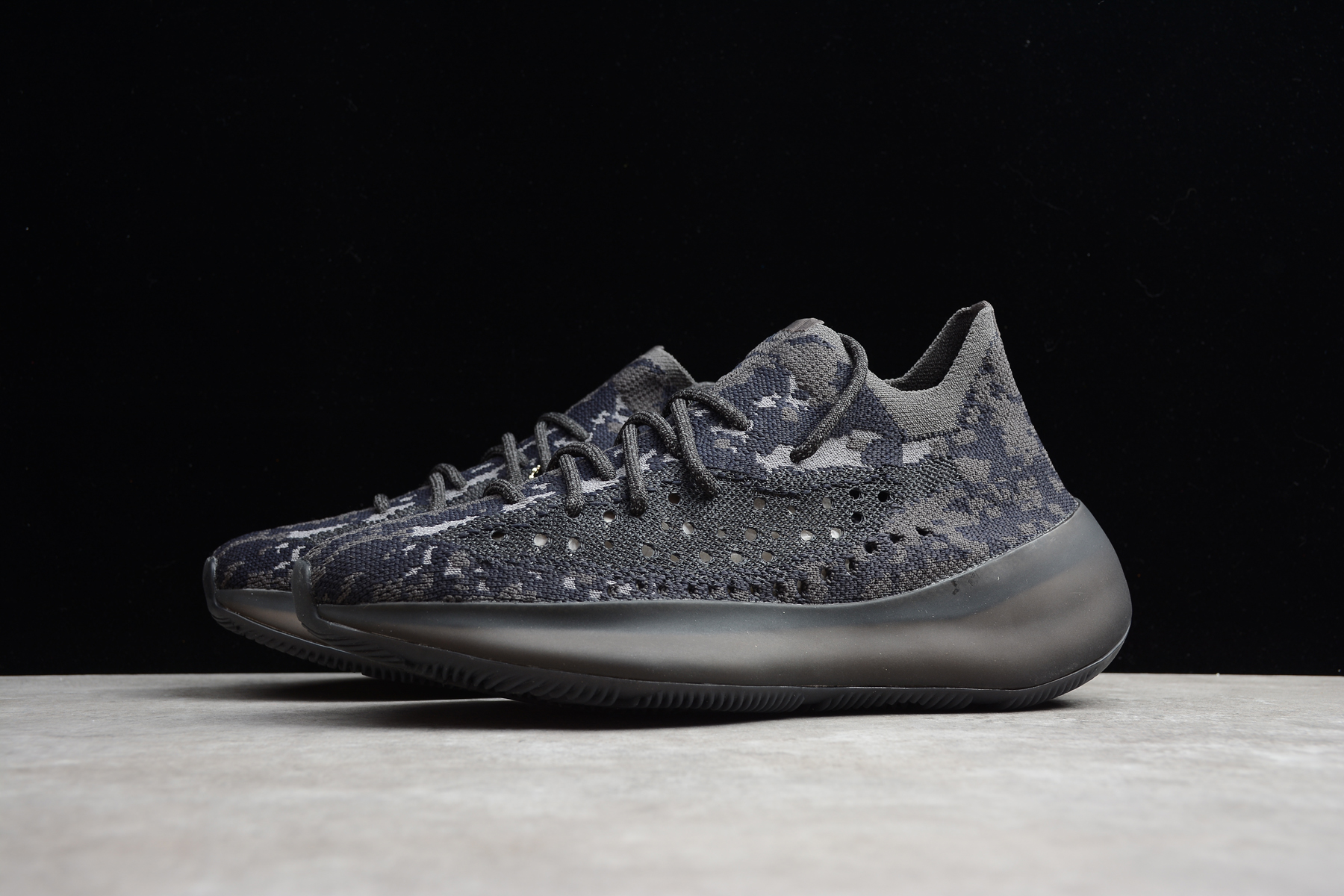 Yeezy Boost 380 Citrin Alien FB7876