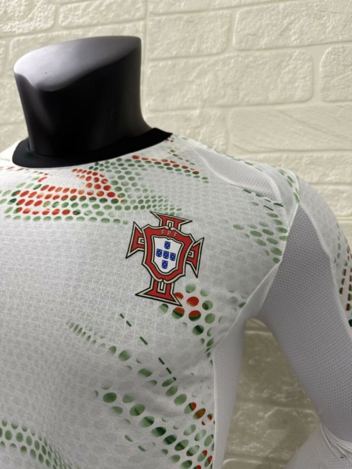 Portugal 2025 Away Player Version Long Sleeve Man Jersey