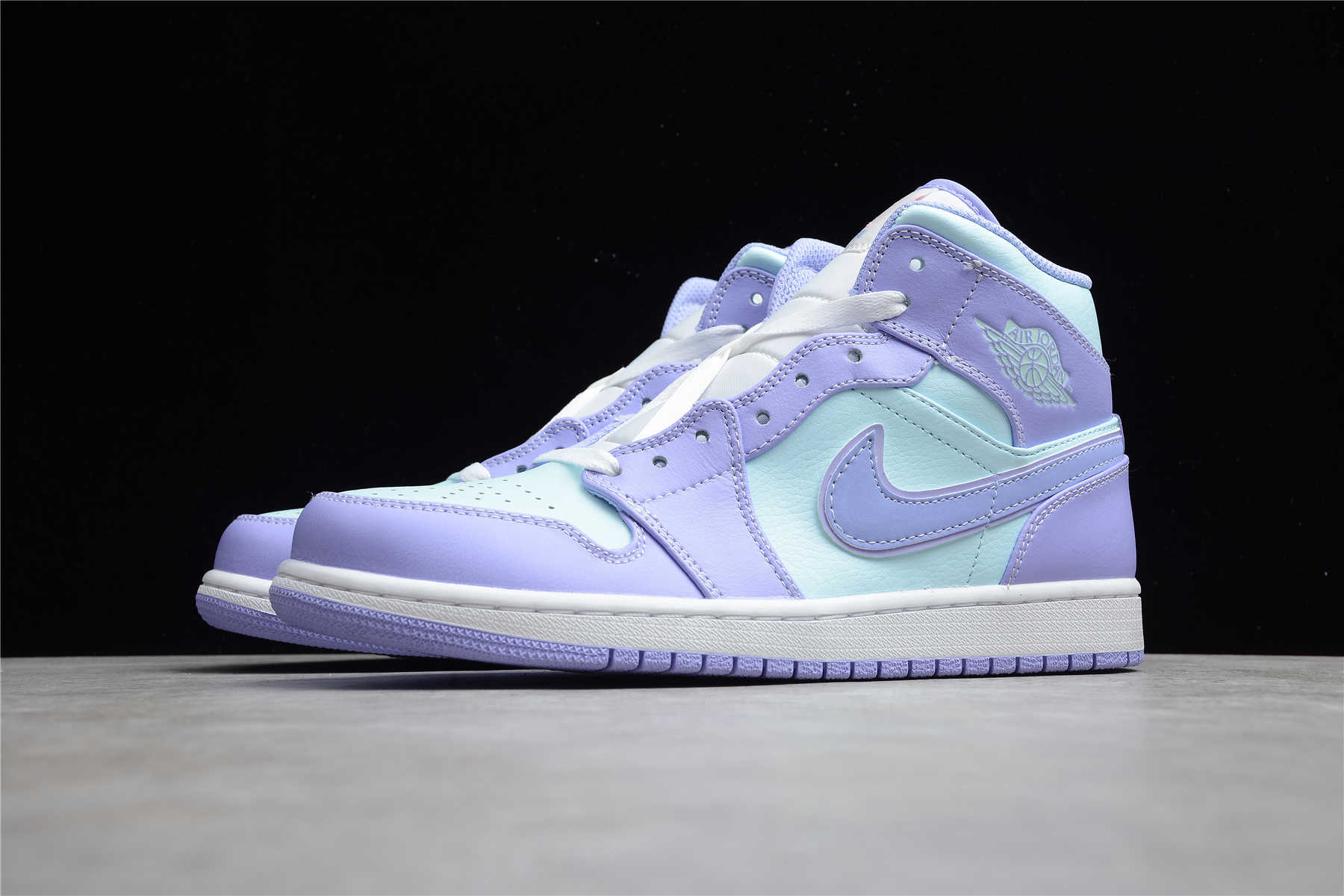 Air Jordan 1 Mid Purple Aqua 554724-500