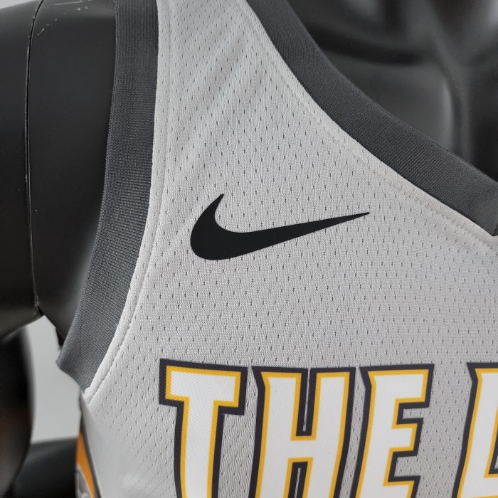 LeBron James Cleveland Cavaliers Grey Swingman Jersey 2018