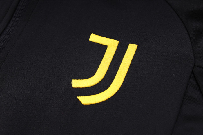 Juventus Kids Training Suit 23/24