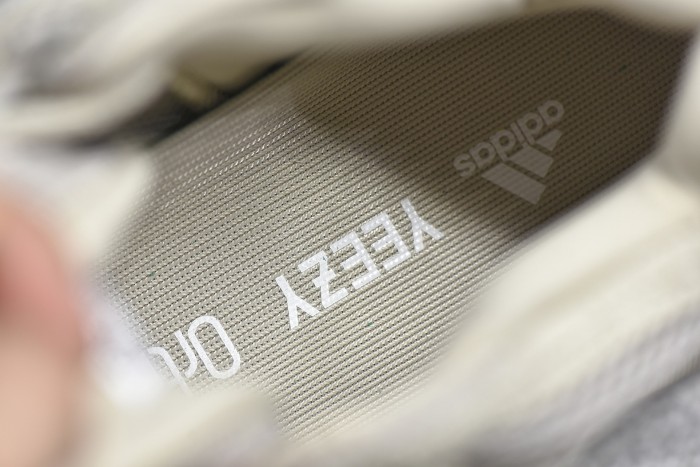 Kanye West x Yeezy 500 White DB2908