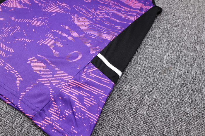 Juventus Training Jersey 23/24