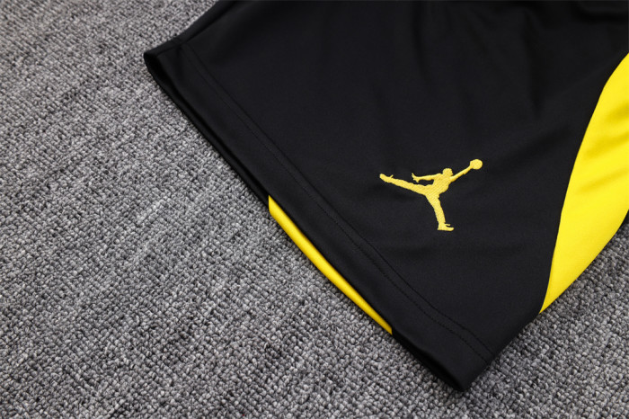 Paris Saint-Germain Training Jersey 23/24