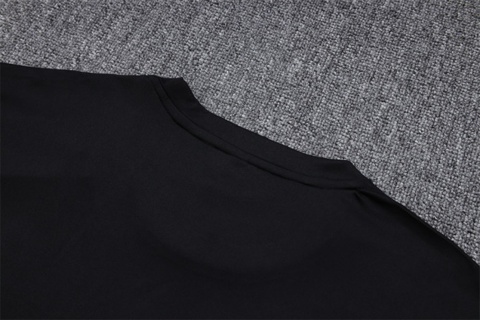 Paris Saint-Germain Training Jersey 23/24