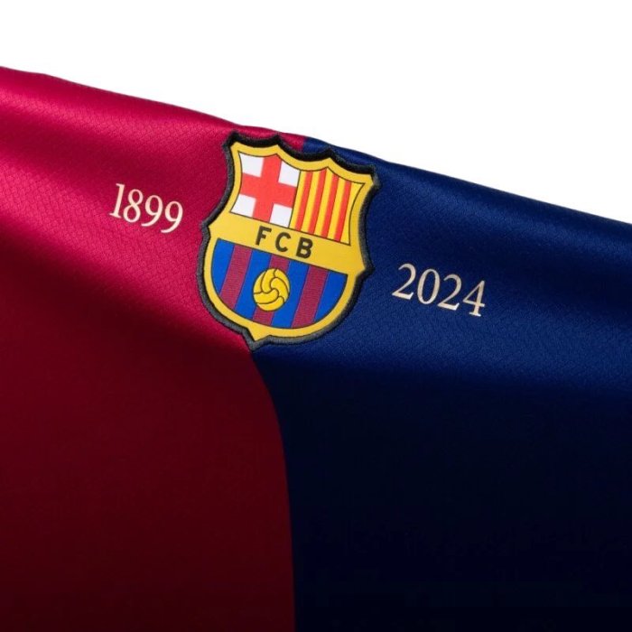 Barcelona Home Player Jersey 24/25
