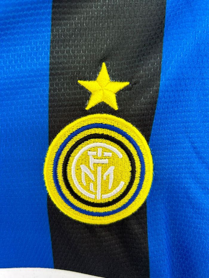 Inter Milan Home Long Sleeve Retro Jersey 1998/99