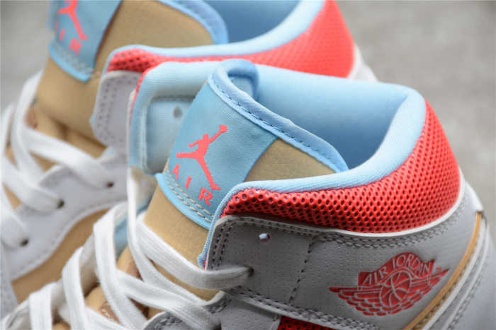 Air Jordan 1 Mid SE 'Sesame' (CZ0774 200)