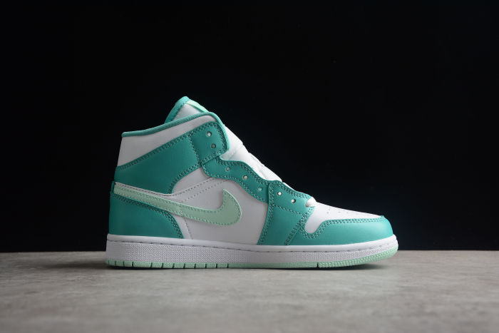 Air Jordan 1 Mid Marine Green