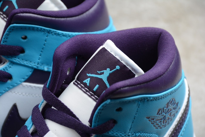 Air Jordan 1 Mid Hornets Blue 554724-415