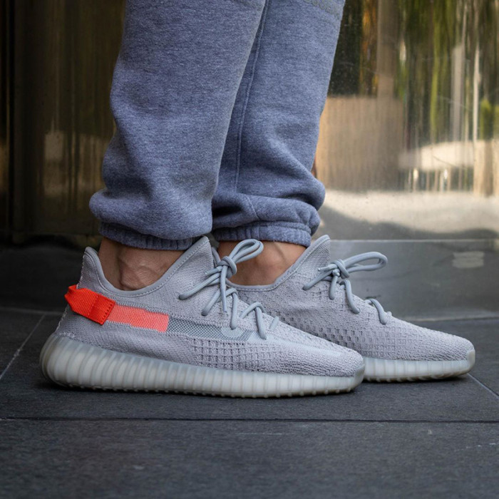 Yeezy Boost 350 V2 “Tail Light” 4.0 FX9017