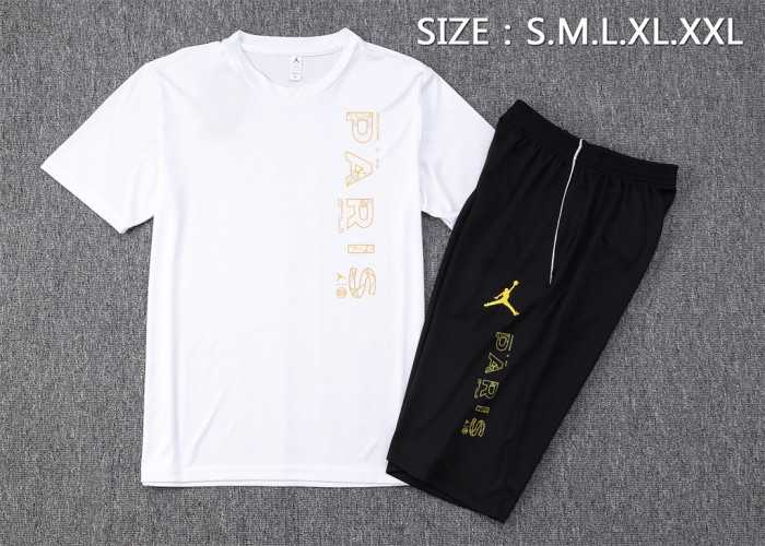 Paris Saint-Germain Training Jersey 23/24