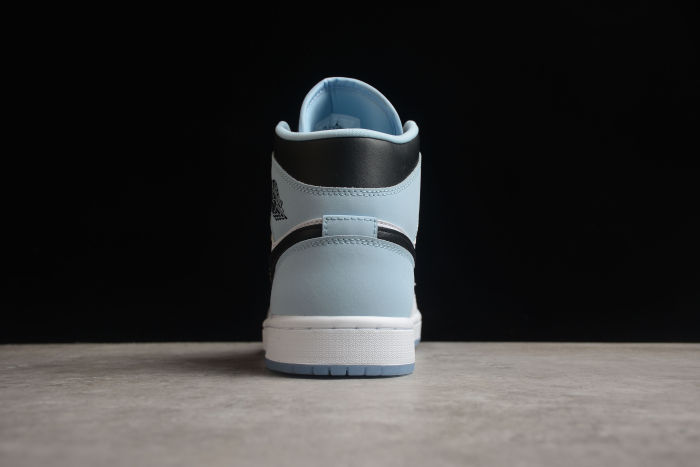 Nike - Air Jordan 1 Mid Se Ice Blue