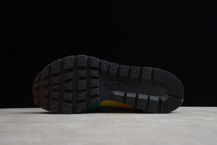 Sacai x Vaporwaffle Green Yellow CI9928-300