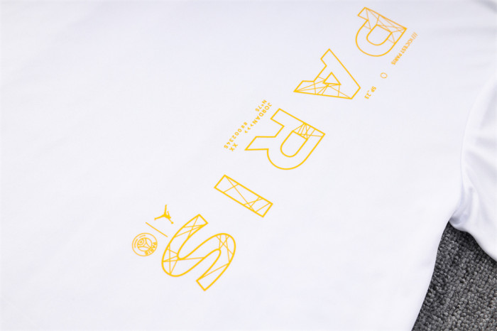 Paris Saint-Germain Training Jersey 23/24