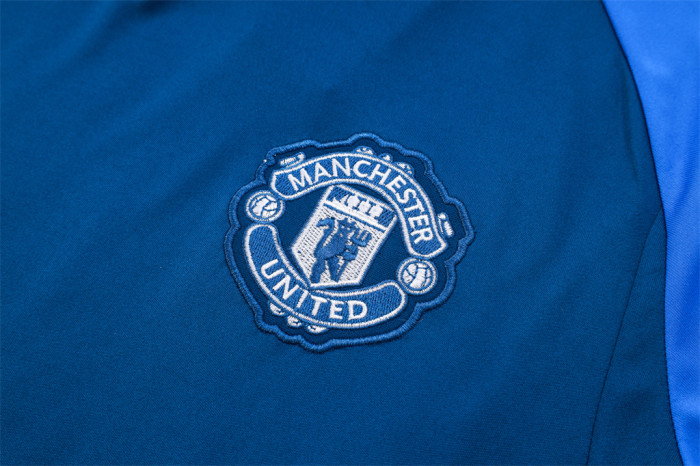 Manchester United Training Jersey 23/24