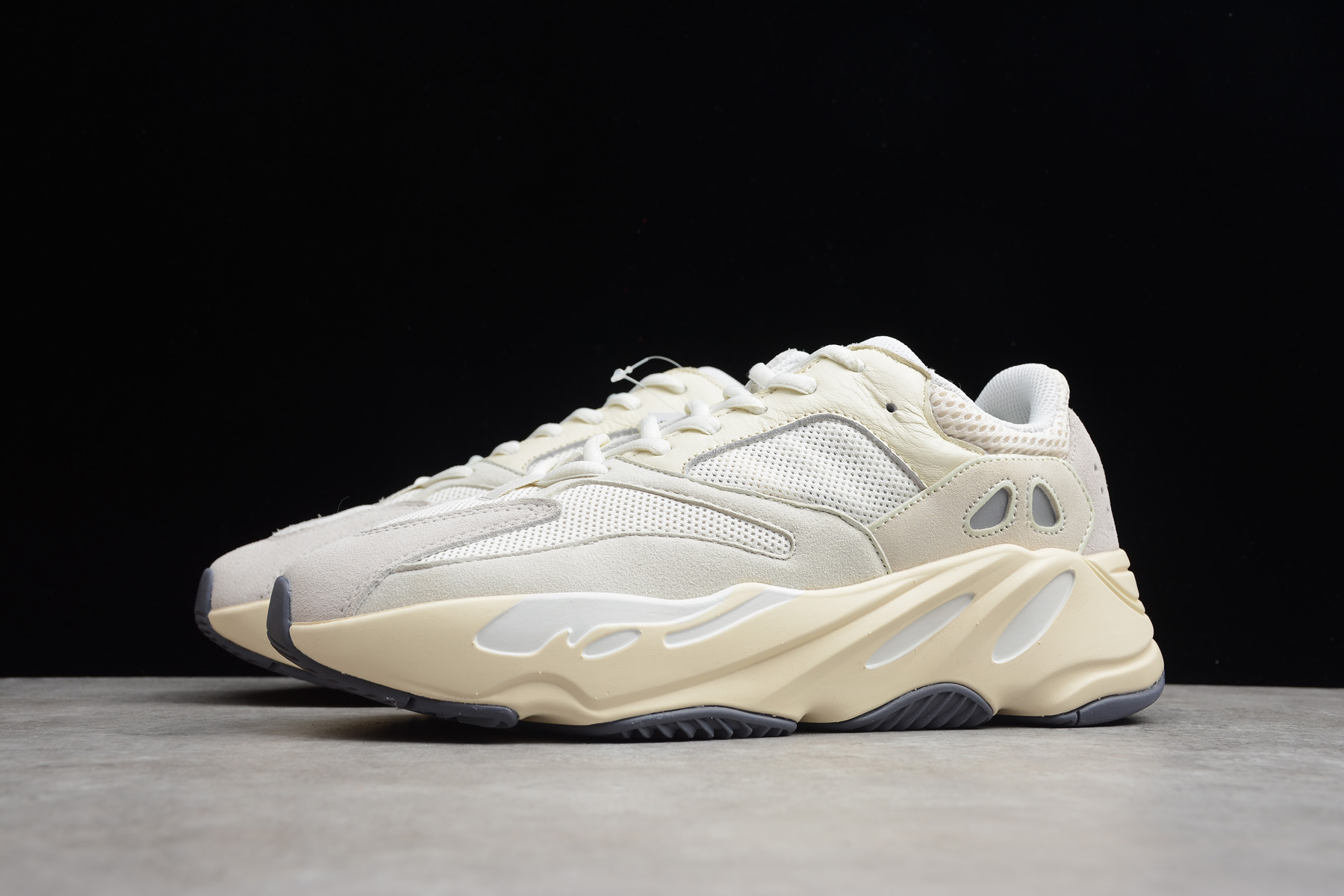 Yeezy Boost 700 White Gray EG7596