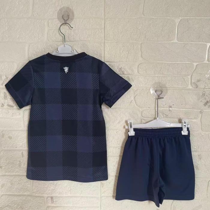 Manchester United Away Retro Kids Suit 2013/14