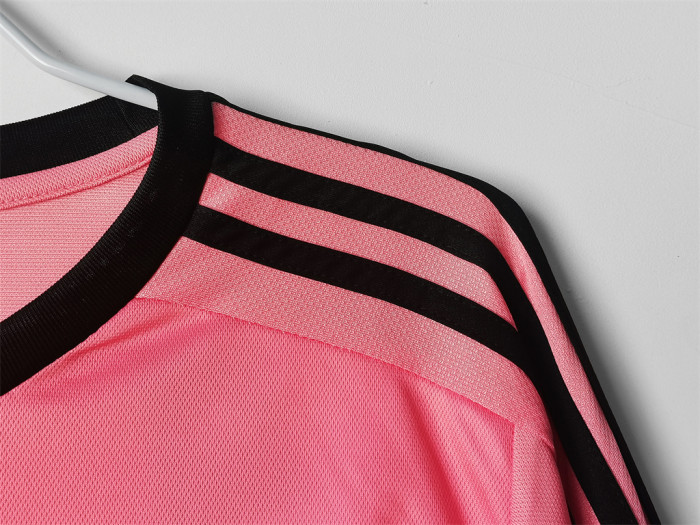 Juventus Away Long Sleeve Retro Jersey 2015/16
