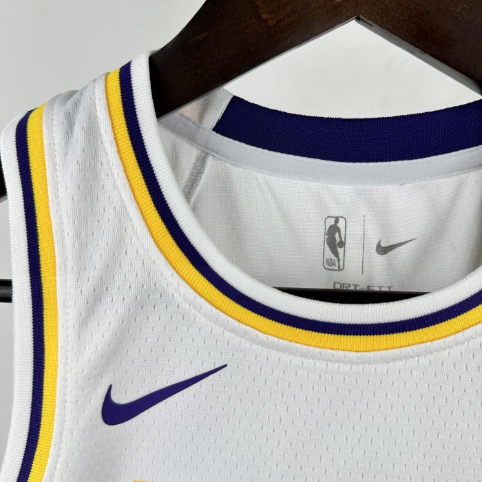 Los Angeles Lakers Kids Jersey White Icon Edition 22/23 NO.77 Dončić