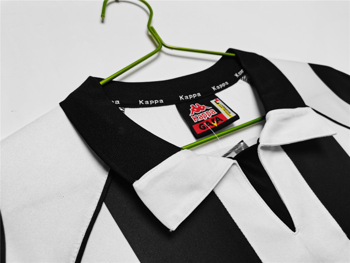 Juventus Home Retro Jersey 1997/98
