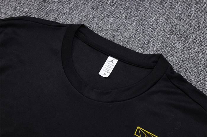 Paris Saint-Germain Training Jersey 23/24