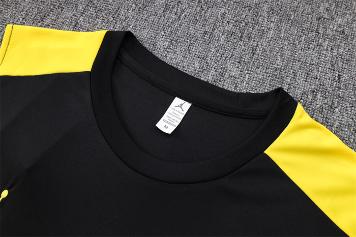 Paris Saint Germain Training Jersey 23/24