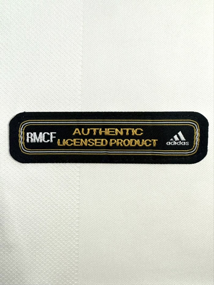 Real Madrid Home Retro Jersey 2001/02