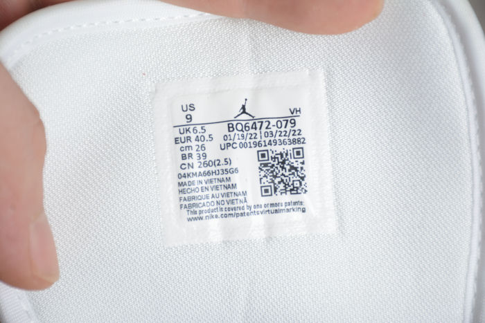 Air Jordan 1 Mid Alternate Bred Toe Women Sneakers Black White Gym-Red