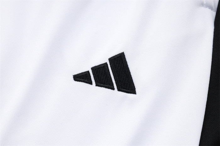 Juventus Training Suit 23/24