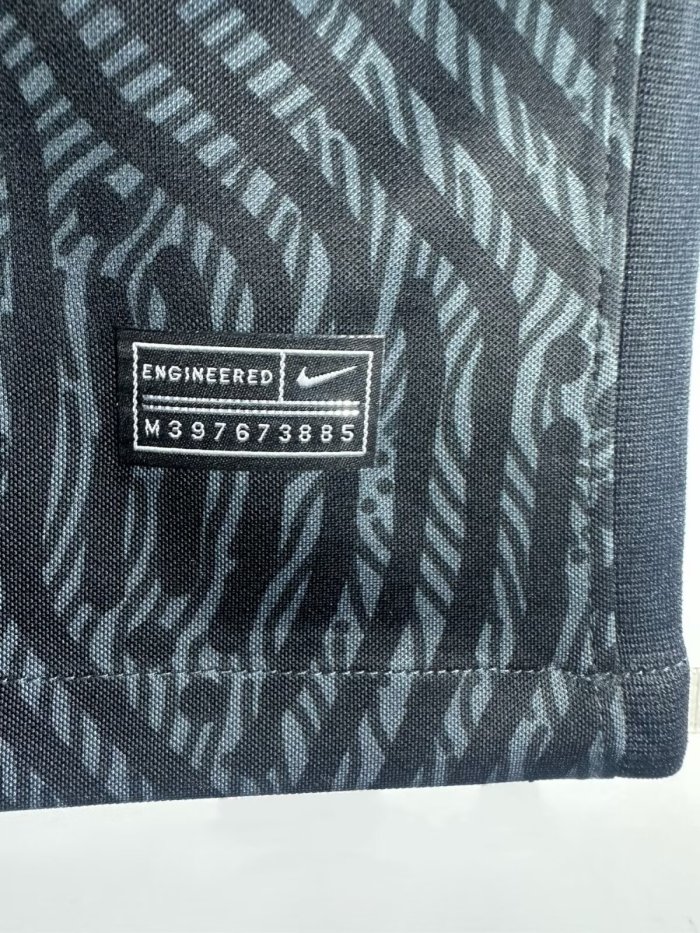 Liverpool Goalkeeper Man Jersey 2020/21