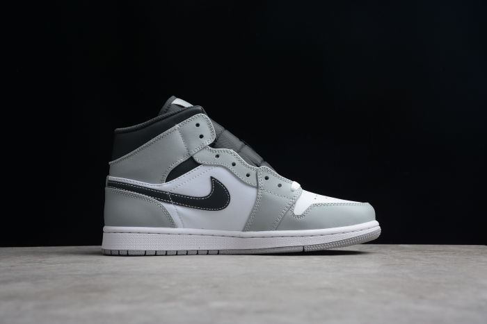 Air Jordan 1 Mid Light Smoke Grey