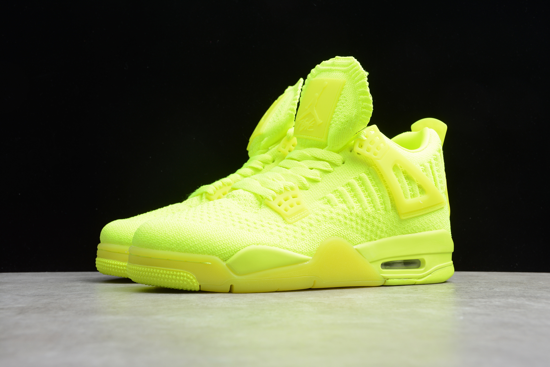 Air Jordan 4 Retro Flyknit Volt AQ3559-700