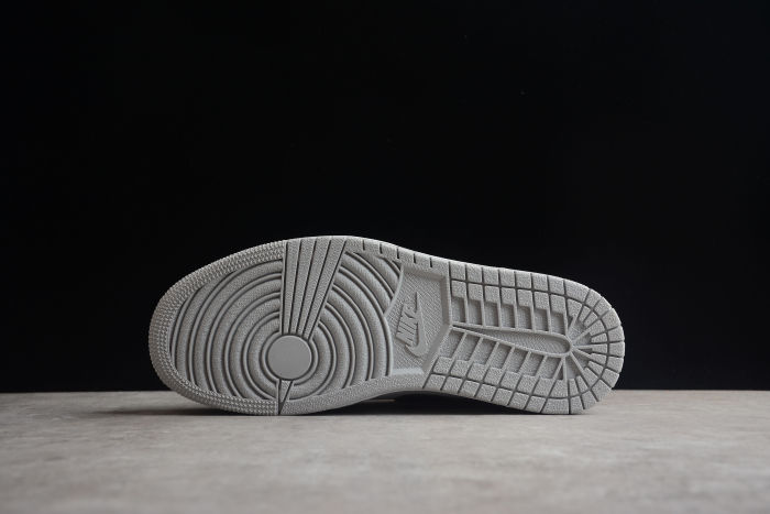 Air Jordan 1 Low 'Shadow Toe' 553558-052