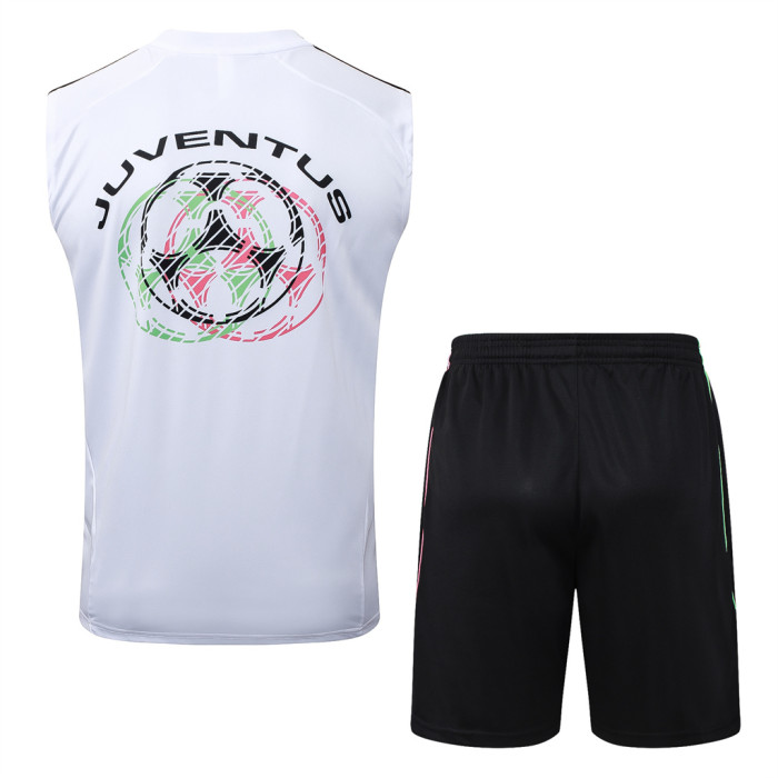 Juventus Training Jersey 25/26